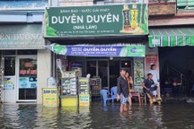 Cần Thơ, Tiền Giang ngập nước giữa mùa khô