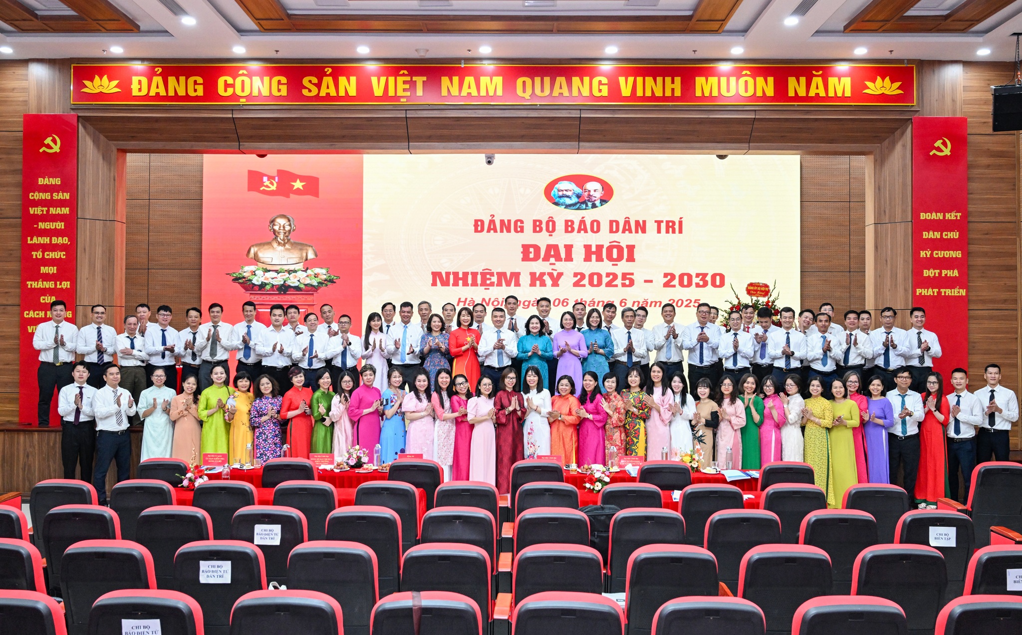 Báo chí chuyển mình: Đa dạng hóa nguồn thu để thích ứng kỷ nguyên mới - 3 Báo chí chuyển mình: Đa dạng hóa nguồn thu để thích ứng kỷ nguyên mới - 3