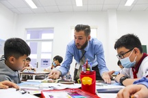 Sở GD&ĐT TPHCM nói gì về lương giáo viên tiếng Anh 3 triệu đồng/tháng