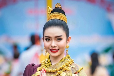 "Đóa hoa Chămpa" ngành Dược tỏa sáng trên đất Việt