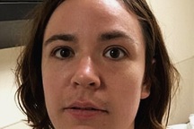 Tìm thấy người phụ nữ "gần khỏa thân, chân có màng" tự nhận là người cá