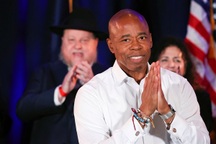 Thị trưởng đắc cử New York tuyên bố sẽ nhận lương bằng tiền ảo