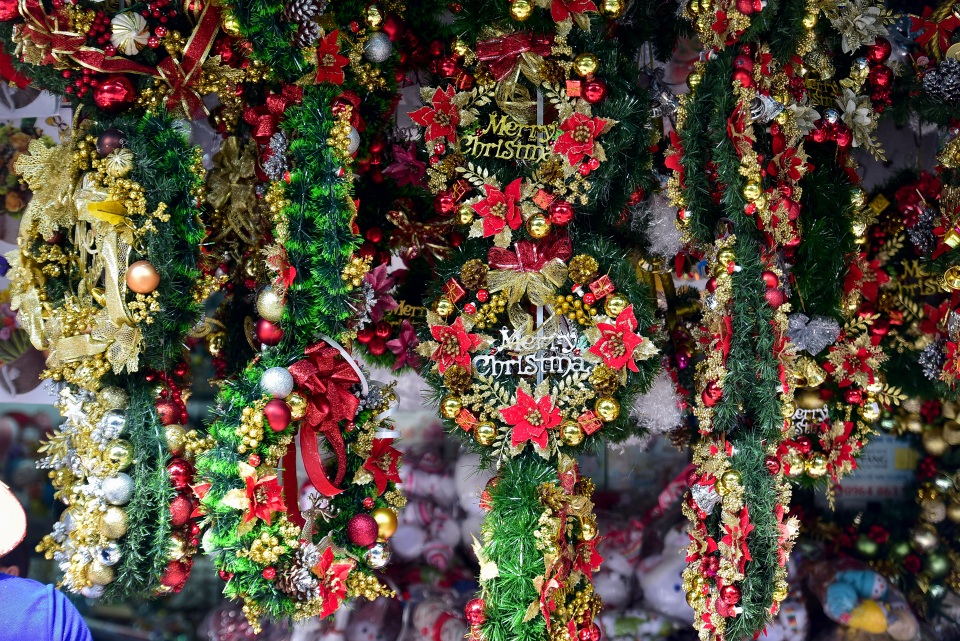 Phố Hàng Mã khoác áo Noel sớm - 6 Phố Hàng Mã khoác áo Noel sớm - 6