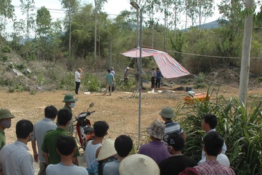 Phát hiện người đàn ông chết bất thường trong rừng