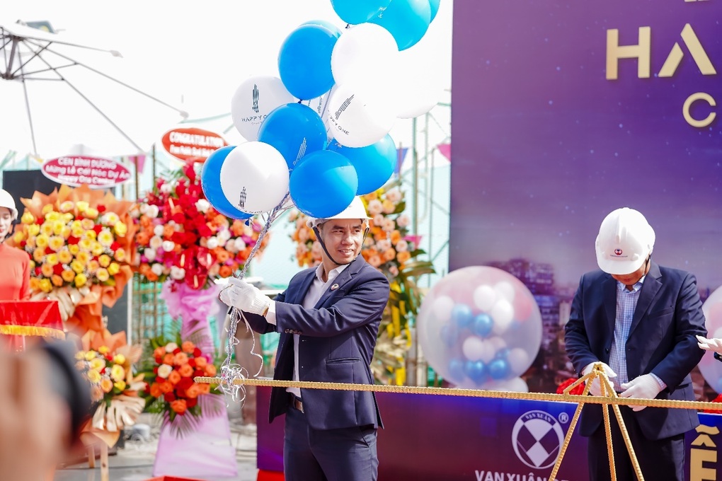 Toàn cảnh sự kiện cất nóc và ra mắt căn hộ thật Happy One Central - 5 Toàn cảnh sự kiện cất nóc và ra mắt căn hộ thật Happy One Central - 5