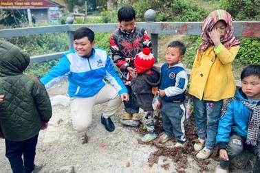 Chàng trai ở cực Nam Tổ quốc lan tỏa tinh thần sống đẹp, quảng bá quê hương