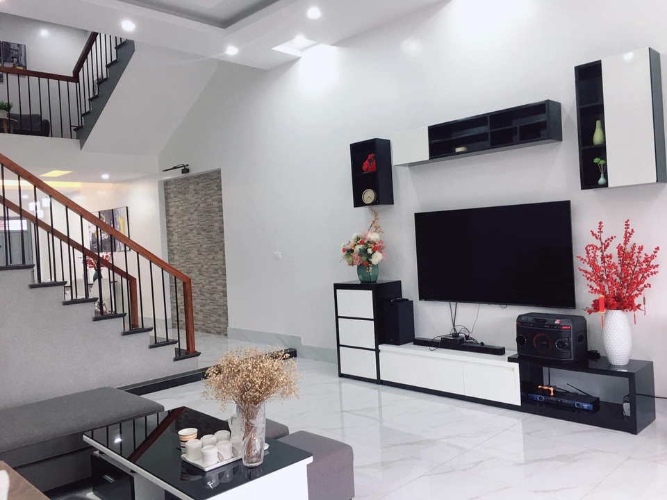 Căn nhà bạc tỷ sau nhiều năm tích cóp bỏ phố, về quê của vợ chồng trẻ - 6 Căn nhà bạc tỷ sau nhiều năm tích cóp bỏ phố, về quê của vợ chồng trẻ - 6