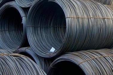 Doanh nghiệp thép "tố" gian lận trong nhập khẩu thép