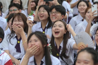 Đề thi và đáp án 3 môn vào lớp 10 tỉnh Lào Cai năm 2025