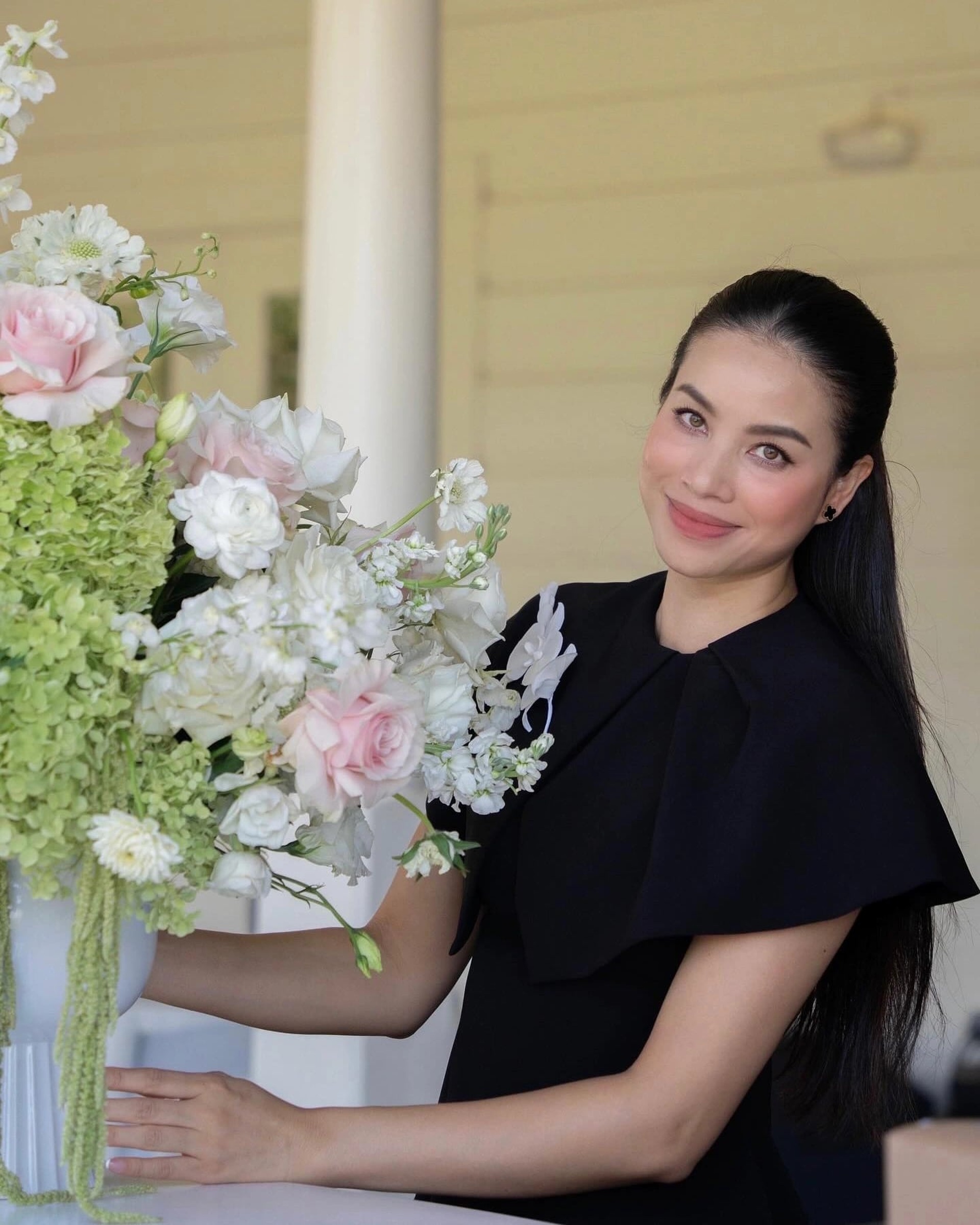 Cuộc sống xa hoa của Hoa hậu Phạm Hương tại Mỹ sau 10 năm đăng quang - 9