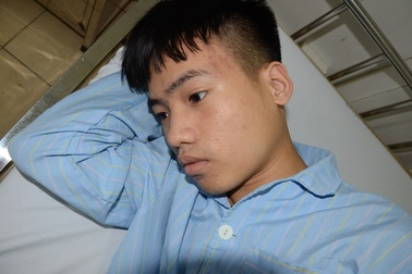 Em Lò Văn Trường đã đầu hàng số phận!