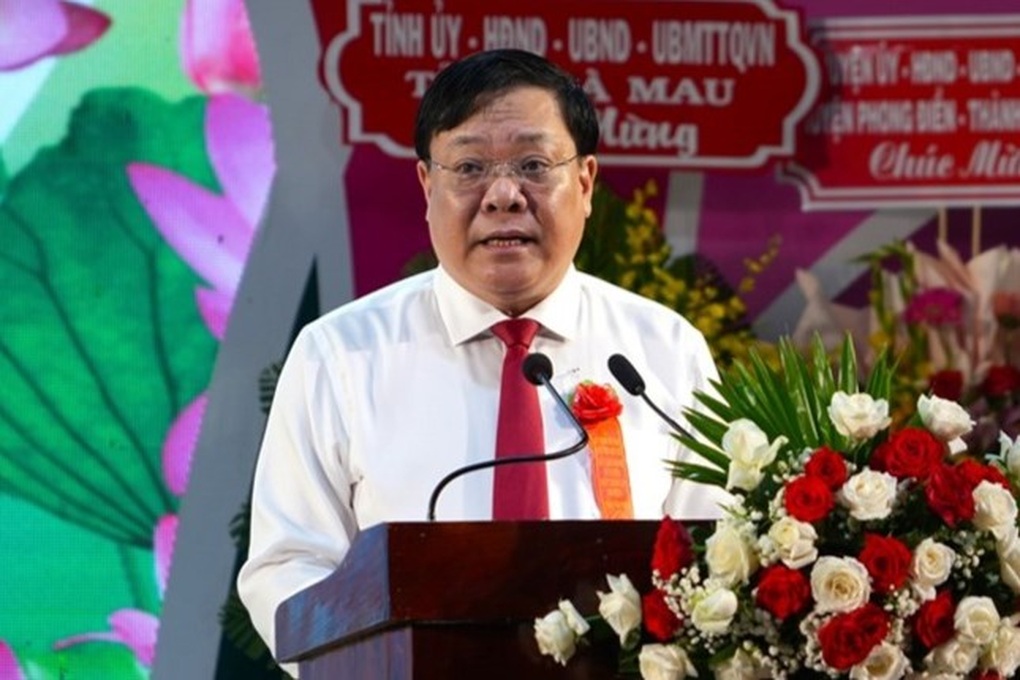 Cán bộ phải nêu gương Bác, tự soi, tự sửa, hoàn thành xuất sắc nhiệm vụ - 2 Cán bộ phải nêu gương Bác, tự soi, tự sửa, hoàn thành xuất sắc nhiệm vụ - 2