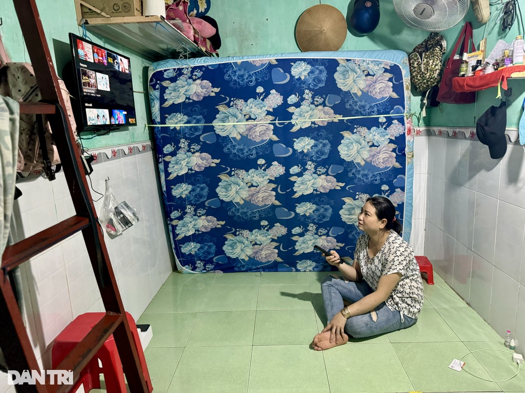 Kiệt sức giữa thành phố, công nhân tính chuyện lui quân - 1 Kiệt sức giữa thành phố, công nhân tính chuyện lui quân - 1