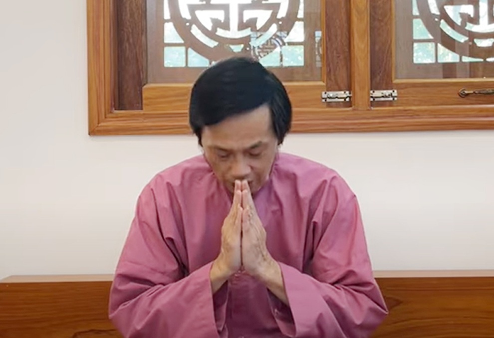 Hoài Linh chính thức xin lỗi, lý giải vì sao chậm trễ chuyển tiền từ thiện - 3 Hoài Linh chính thức xin lỗi, lý giải vì sao chậm trễ chuyển tiền từ thiện - 3