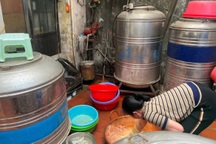 Bánh cốm Nguyên Ninh phải tạm dừng hoạt động: "Ổ bệnh" trong khu sản xuất