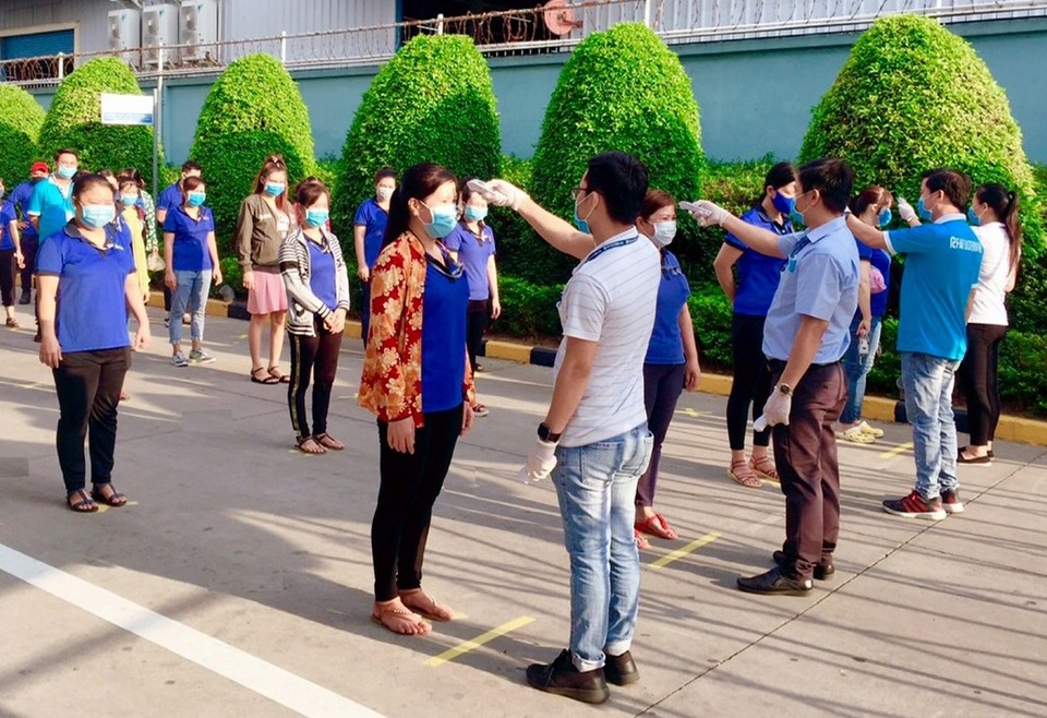 Bình Dương: Doanh nghiệp để lây lan dịch Covid-19 sẽ bị khởi tố hình sự - 1 Bình Dương: Doanh nghiệp để lây lan dịch Covid-19 sẽ bị khởi tố hình sự - 1
