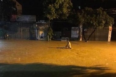 TP Lào Cai ngập sâu, Nhà máy thủy điện Bắc Hà bất ngờ xả lũ