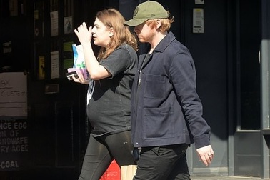 Ron Weasley của phim "Harry Potter" đã làm bố