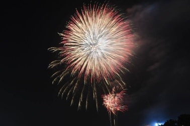 Bạc Liêu bắn pháo hoa 7 điểm, Sóc Trăng 3 điểm đêm giao thừa Tết Tân Sửu