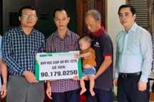 Cụ ông gồng gánh nuôi 5 miệng ăn được giúp đỡ hơn 200 triệu đồng