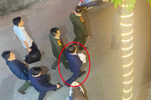 Khám xét nhà riêng, bắt Chi cục trưởng Chi cục Thuế huyện Cát Hải