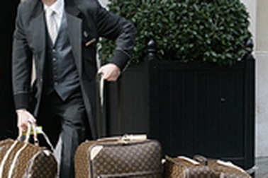 Chuyến “Đông tiến” của các thương hiệu đỉnh cao