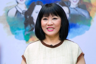 Ca sĩ Cẩm Vân sợ bị người khác chê mình “hết thời”