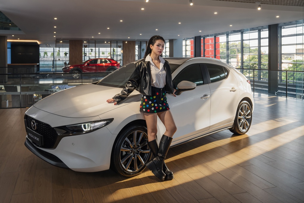 Mazda Việt Nam giới thiệu Mazda3 1.5 Deluxe giá 569 triệu đồng và ưu đãi cho CX-30 - 1