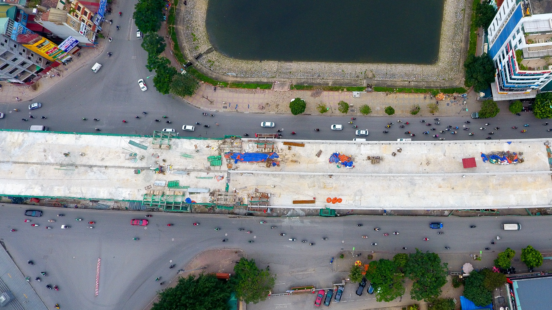 Đại công trường trên cao 9.400 tỷ xuyên đường cong mềm mại ở Hà Nội - 12