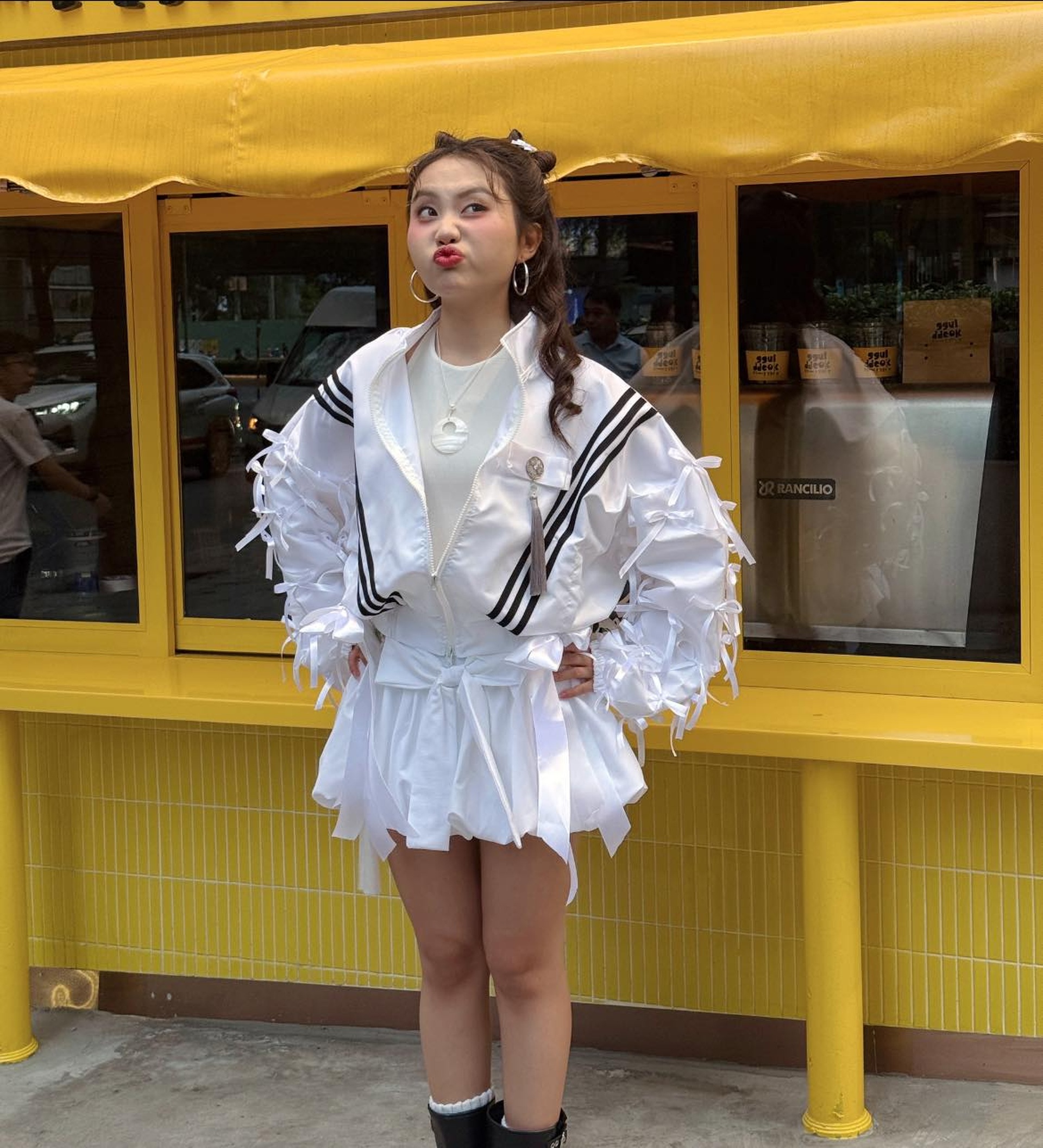 Phương Mỹ Chi: Quá khứ bị miệt thị ngoại hình, thay đổi ngoạn mục tuổi 22 - 11