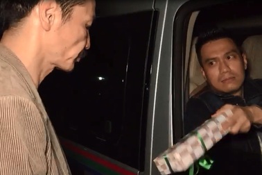 Êkip “Người phán xử” khiến dân mạng “sốt” vì clip “yêu nhau kiểu Phan Thị”