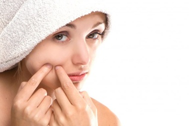 Thu hồi một lô serum trị mụn