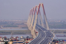 Cầu Nhật Tân sẵn sàng trước ngày thông xe