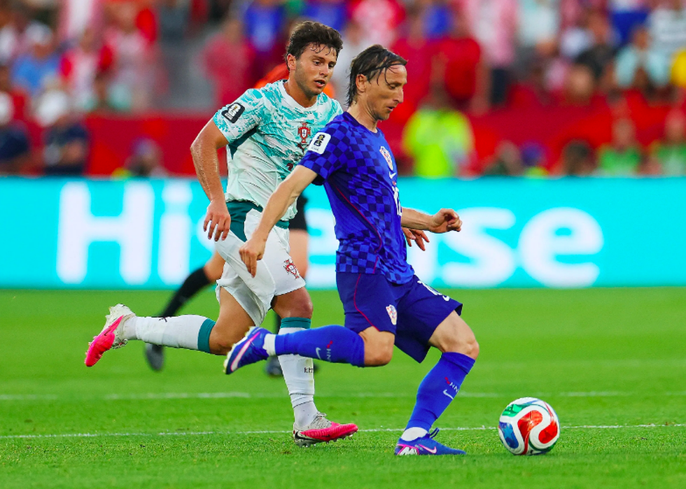 Modric chia tay World Cup: Bản tình cuối của người nghệ sĩ đại tài - 2