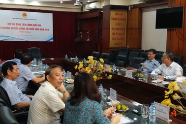 Tăng lương tối thiểu: Trước giờ họp sáng 7/8, các bên nói gì?