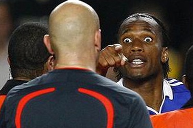 Lăng mạ trọng tài, Drogba có thể bị trừng phạt