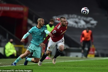 Man Utd thua thảm Liverpool: "Cái chết" nguy hiểm