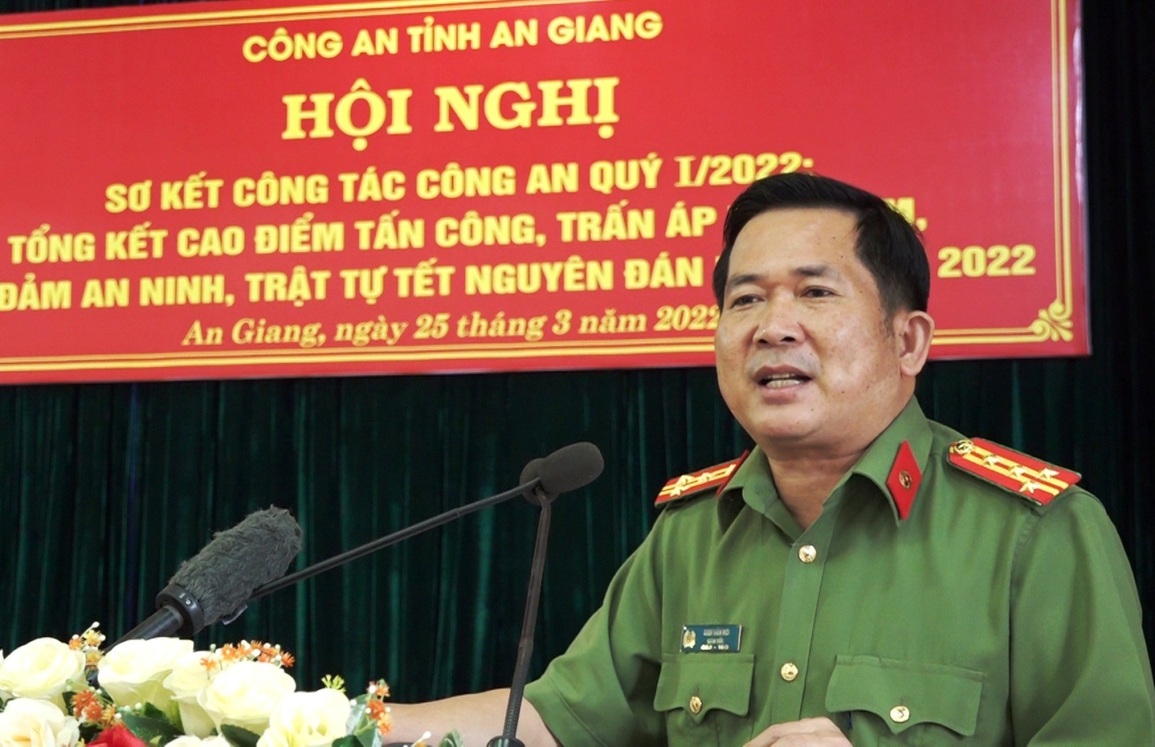 Đại tá Đinh Văn Nơi nói về việc điều tra vụ án một đại gia trốn thuế - 1 Đại tá Đinh Văn Nơi nói về việc điều tra vụ án một đại gia trốn thuế - 1