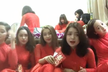 Clip dàn thiếu nữ bê tráp xinh đẹp hát quan họ cực ngọt ngào