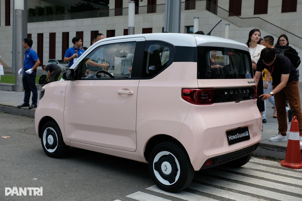 Ô tô điện rẻ nhất Việt Nam chốt giá từ 239 triệu đồng, khách tự sạc tại nhà - 3 Ô tô điện rẻ nhất Việt Nam chốt giá từ 239 triệu đồng, khách tự sạc tại nhà - 3