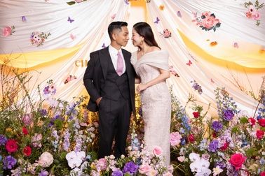 Khánh Thi: "Năm sau chồng lại muốn tôi tiếp tục sinh con"