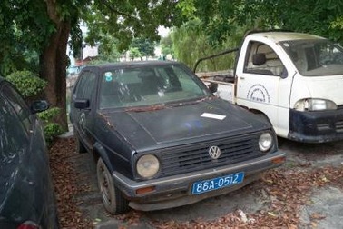 Thanh lý xe công 15 triệu đồng: Sao để 4 năm không bán?