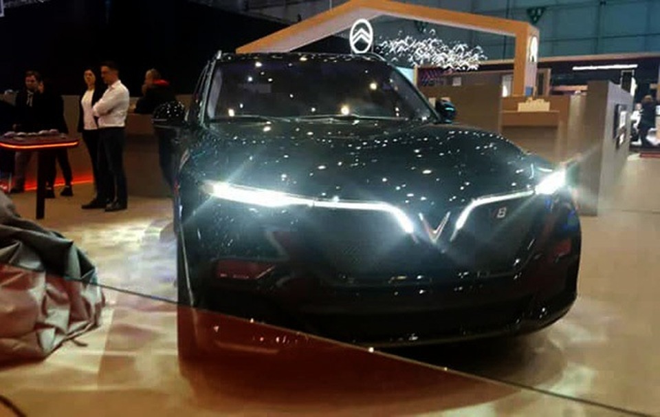 VinFast sẽ ra mắt Lux V8 và ôtô chạy điện trong năm 2020 - 1 VinFast sẽ ra mắt Lux V8 và ôtô chạy điện trong năm 2020 - 1
