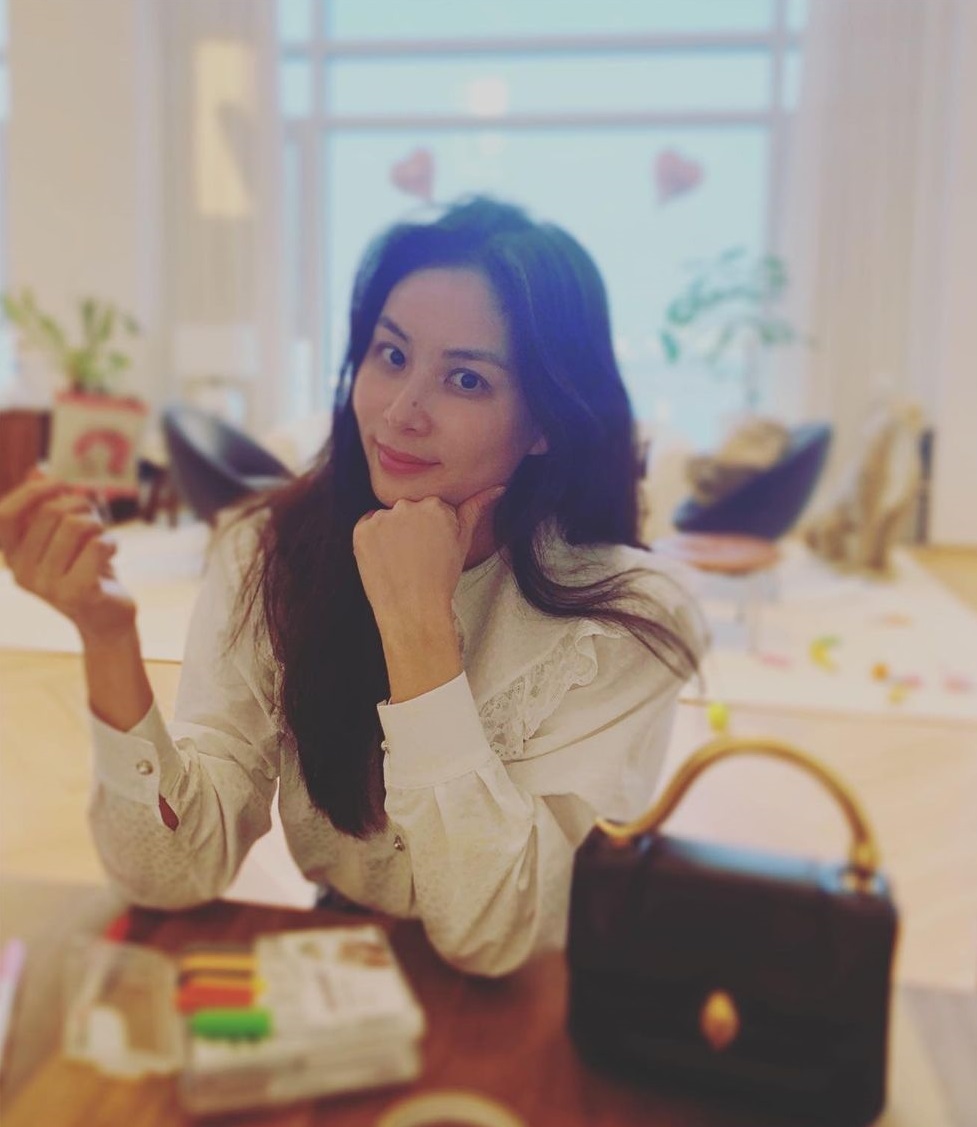 Go So Young: Người phụ nữ quyến rũ đứng sau thành công của Jang Dong Gun - 5 Go So Young: Người phụ nữ quyến rũ đứng sau thành công của Jang Dong Gun - 5