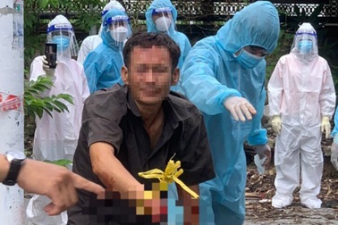 Công an thông tin vụ người đàn ông ném đá vào xe chở F0, bị chém lìa tay