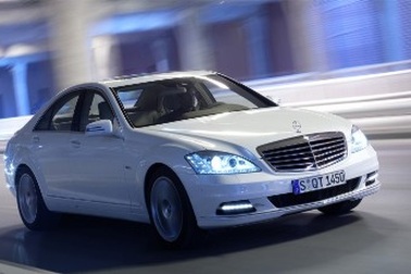 Mercedes S-Class mới có thêm bản S400 Hybrid