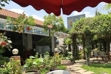 Đề nghị làm rõ động cơ đứng sau vụ khởi tố chủ quán cà phê