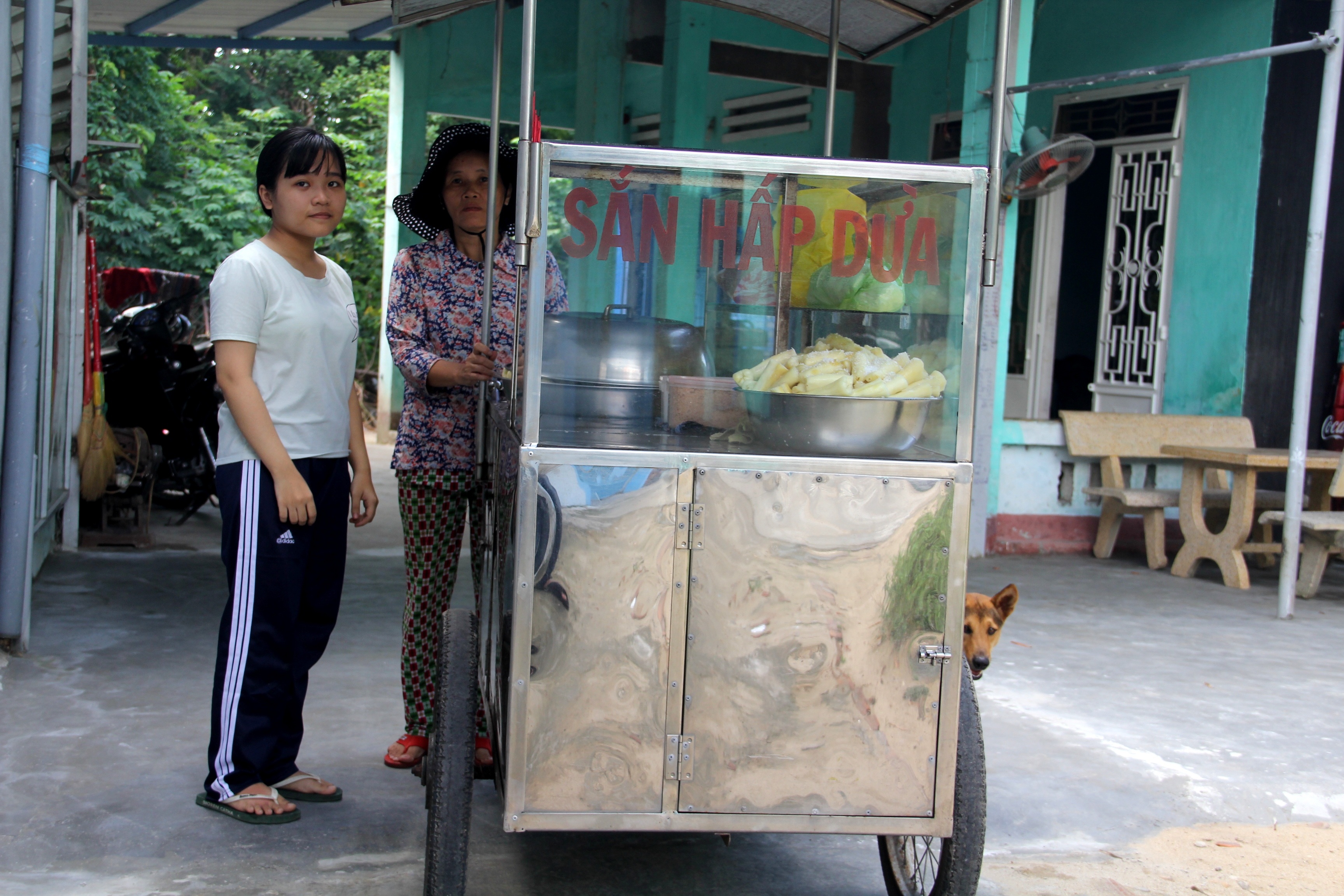 Ước mơ thành bác sĩ còn xa của cô học trò nghèo đạt 29,1 điểm