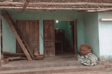 “Máu Hoạn Thư” khủng khiếp của người đàn bà trốn nã vẫn đi... đánh ghen chồng