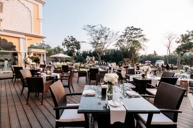 Chloe Gallery - "Ốc đảo cảm xúc" giữa lòng Sài Gòn